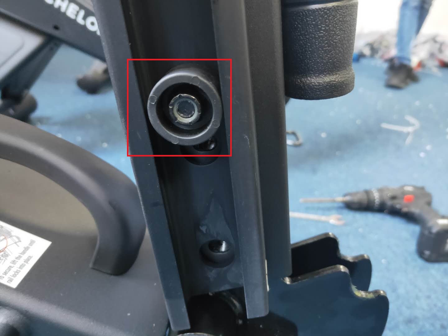 Rail Screw.jpg